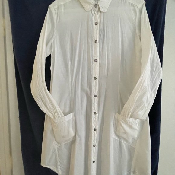 NWT Stewart & Brown white organic cotton button down shirtdress. - Picture 2 of 12